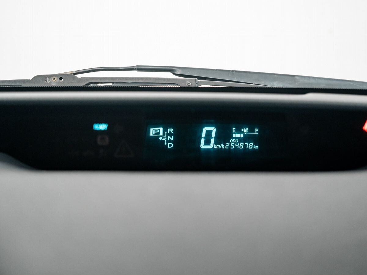 Toyota Prius 2008 - фото автомобиля