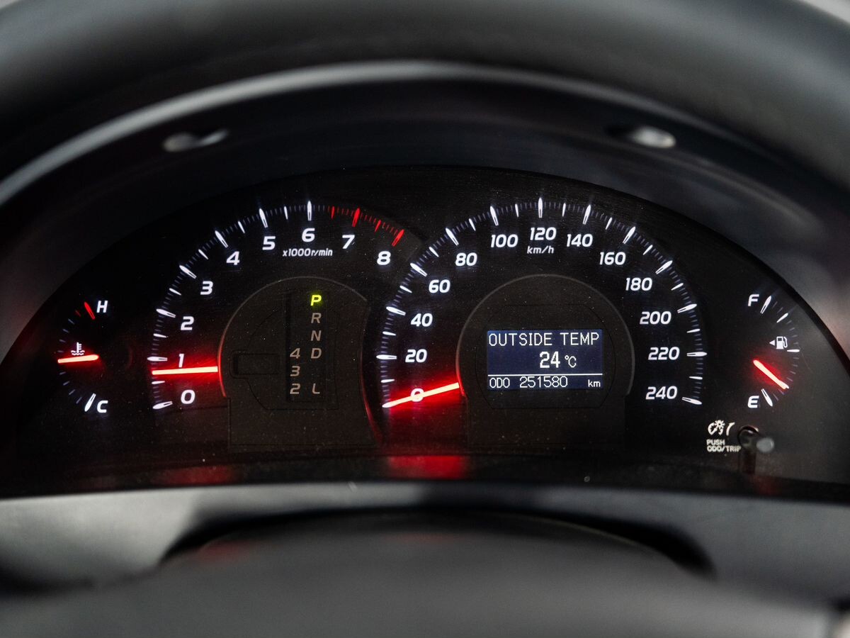 Toyota Camry 2008 - фото автомобиля