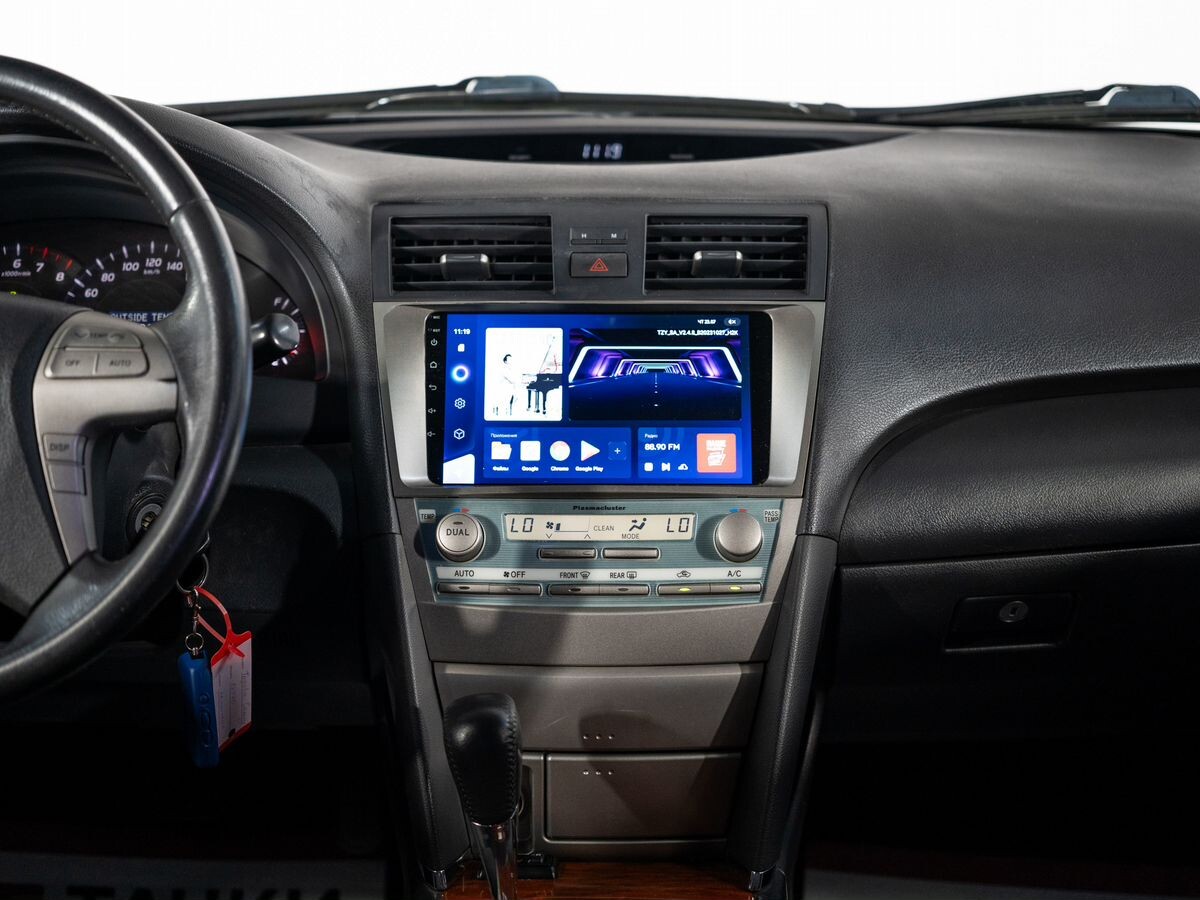 Toyota Camry 2008 - фото автомобиля