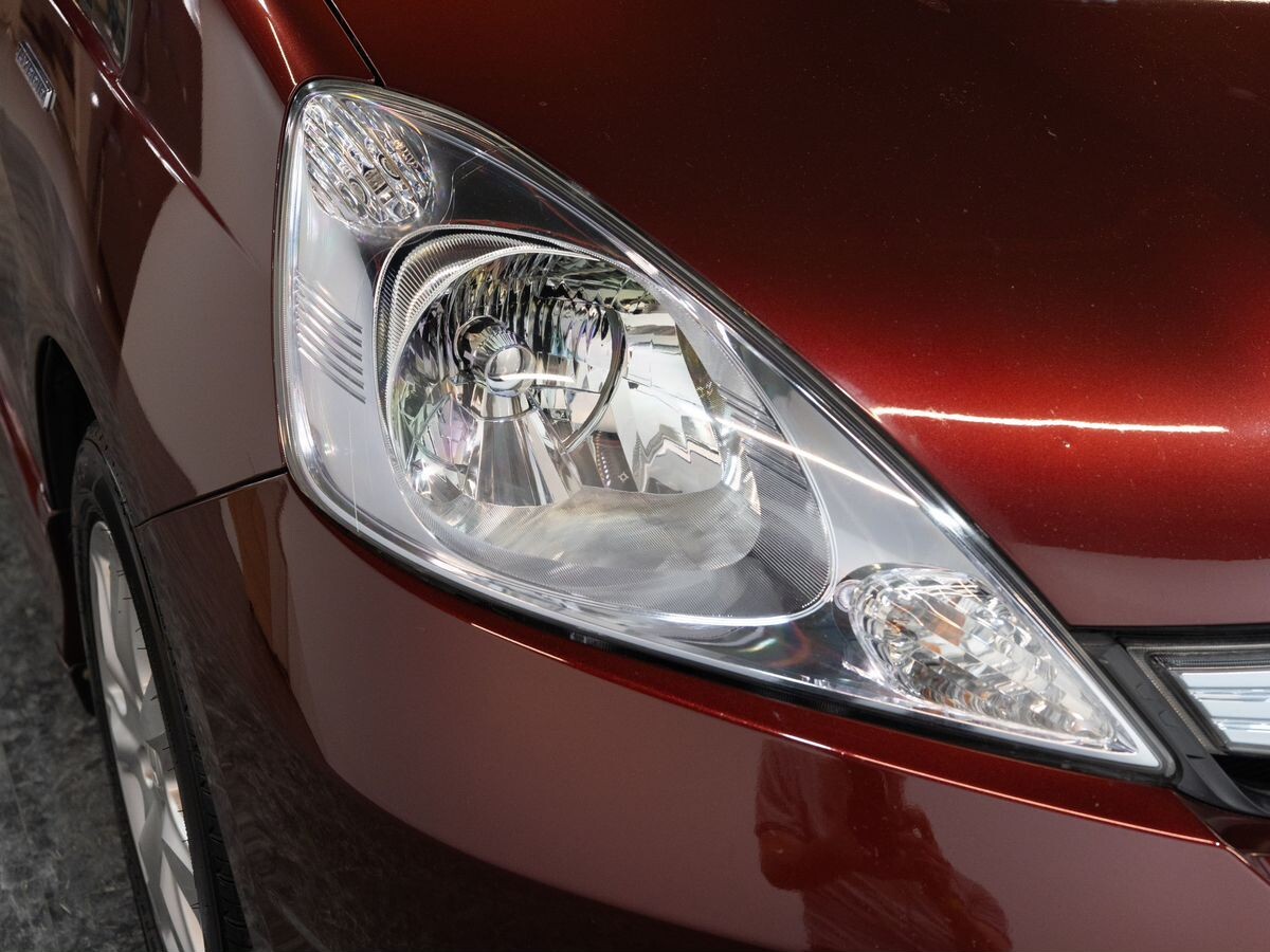 Honda Fit Shuttle 2013 - фото автомобиля