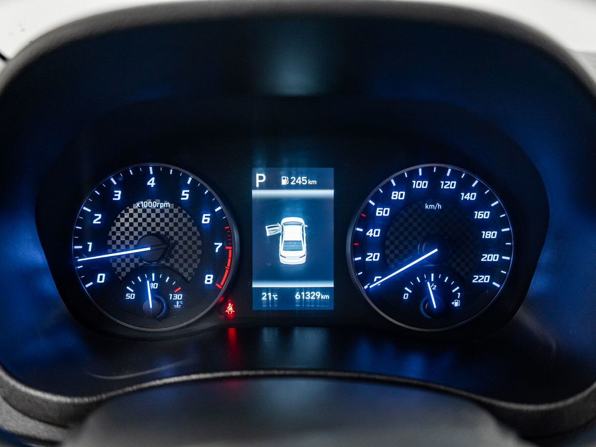 Hyundai Solaris 2022 - фото автомобиля