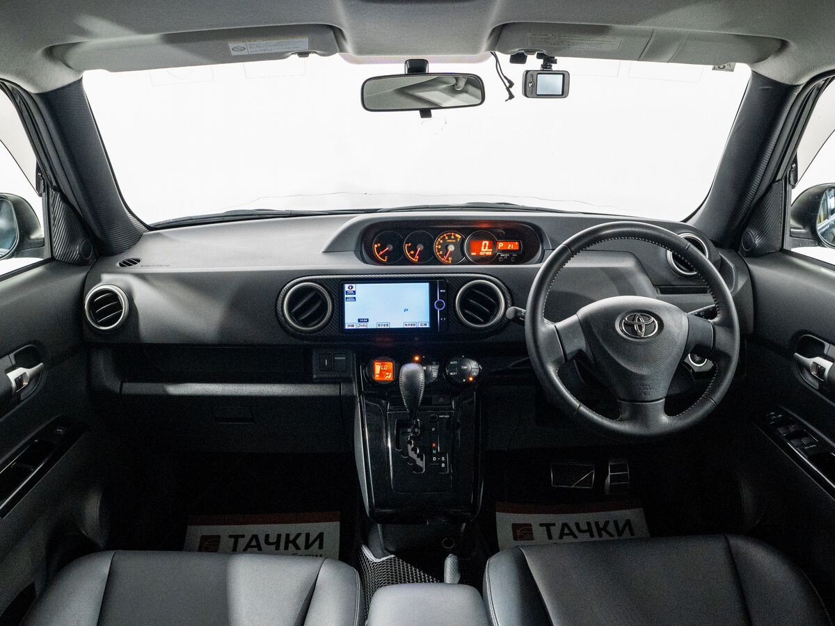 Toyota Corolla Rumion 2012 - фото автомобиля