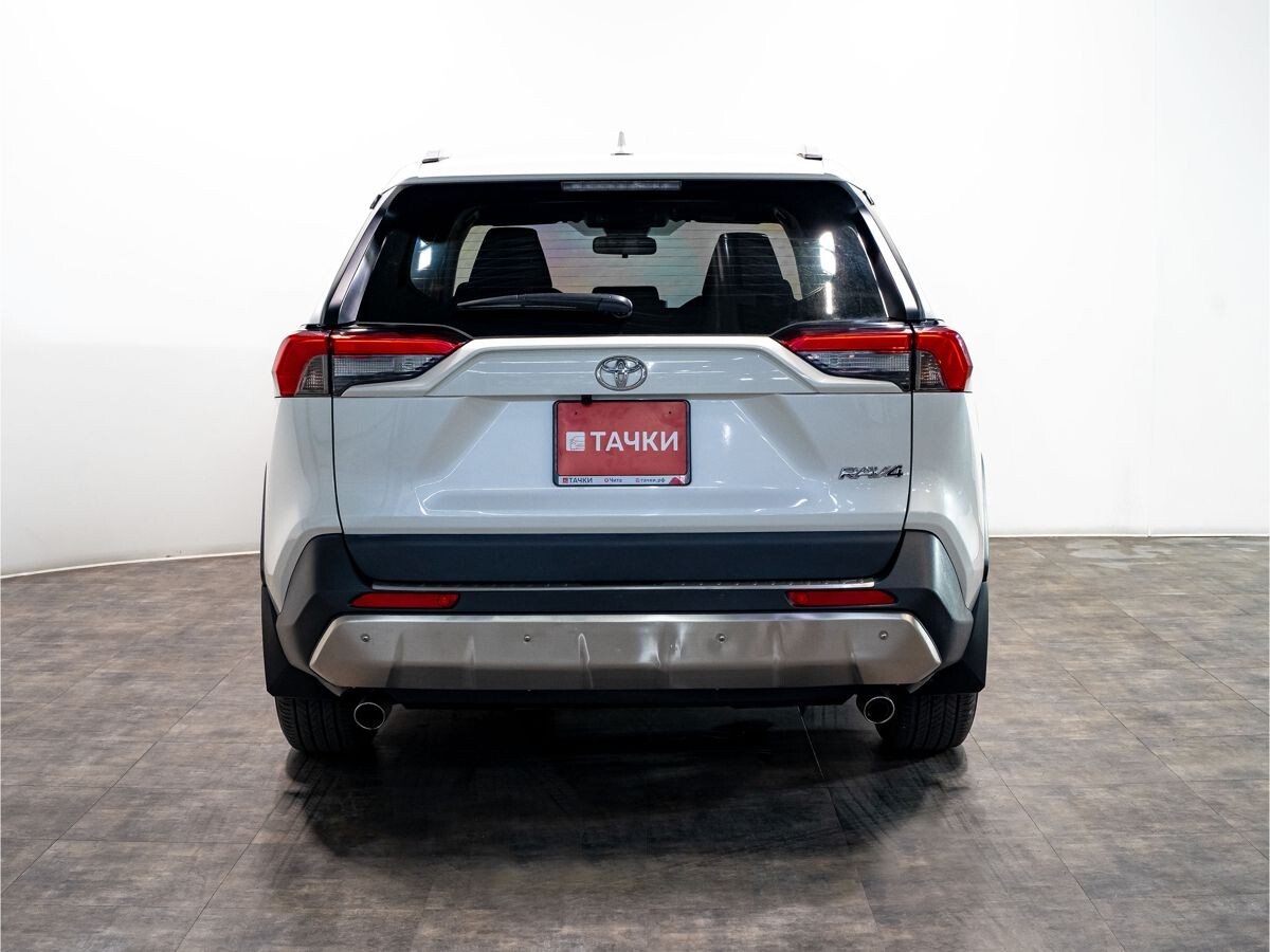 Toyota RAV4 2020 - фото автомобиля