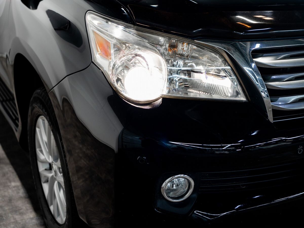 Lexus GX460 2010 - фото автомобиля