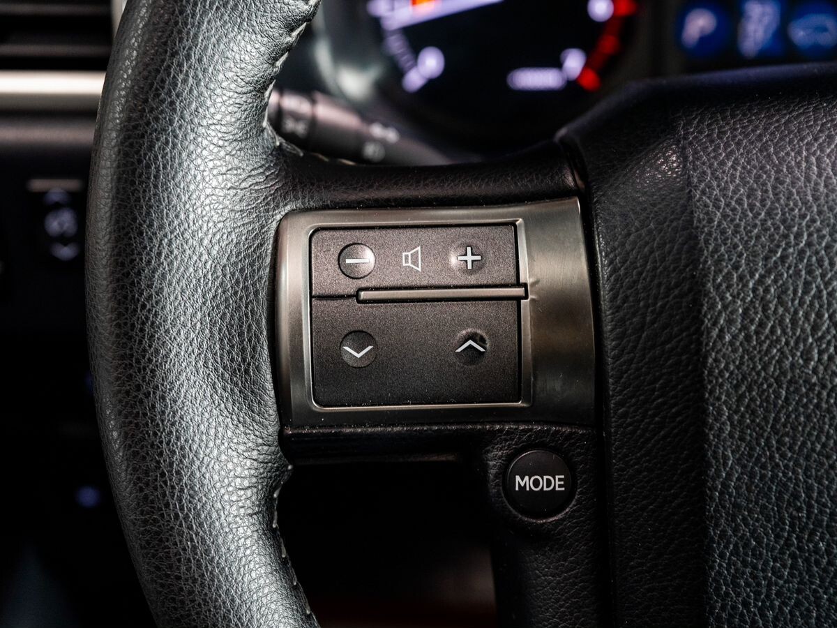 Lexus GX460 2010 - фото автомобиля