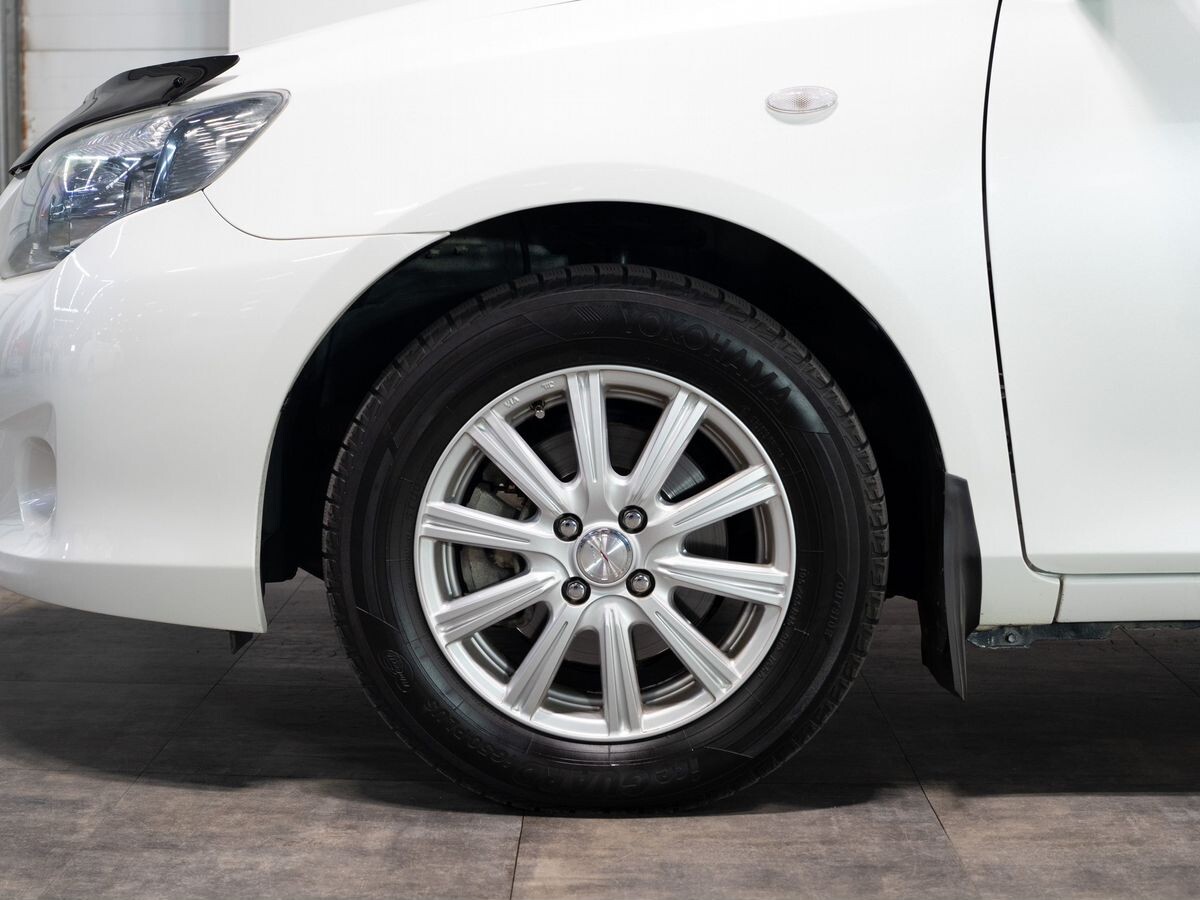 Toyota Corolla Fielder 2009 - фото автомобиля