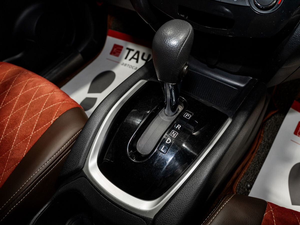 Nissan X-Trail 2019 - фото автомобиля