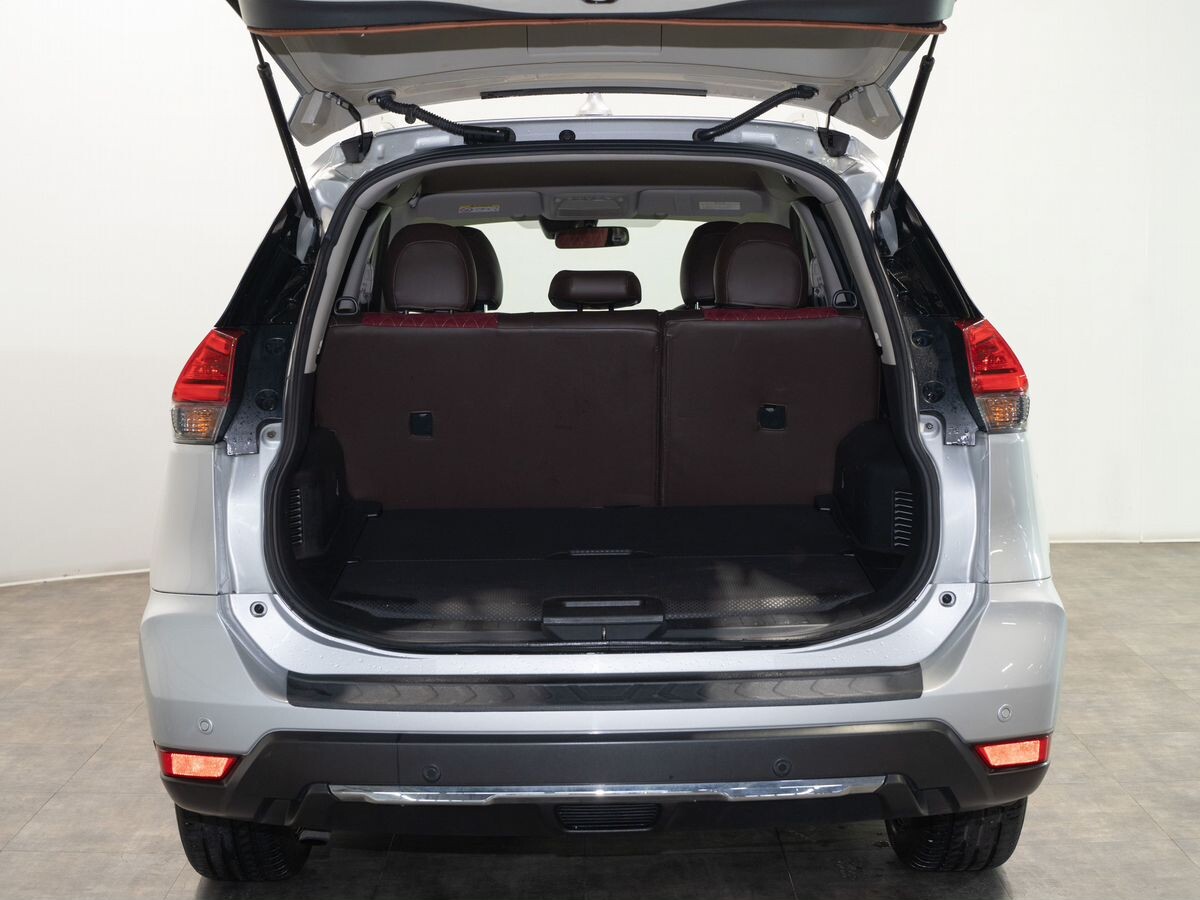 Nissan X-Trail 2019 - фото автомобиля