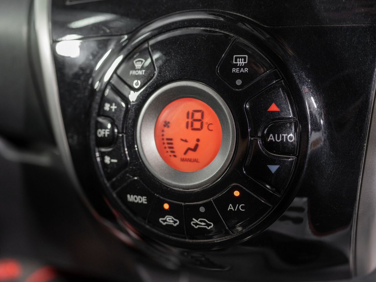Nissan Note 2014 - фото автомобиля
