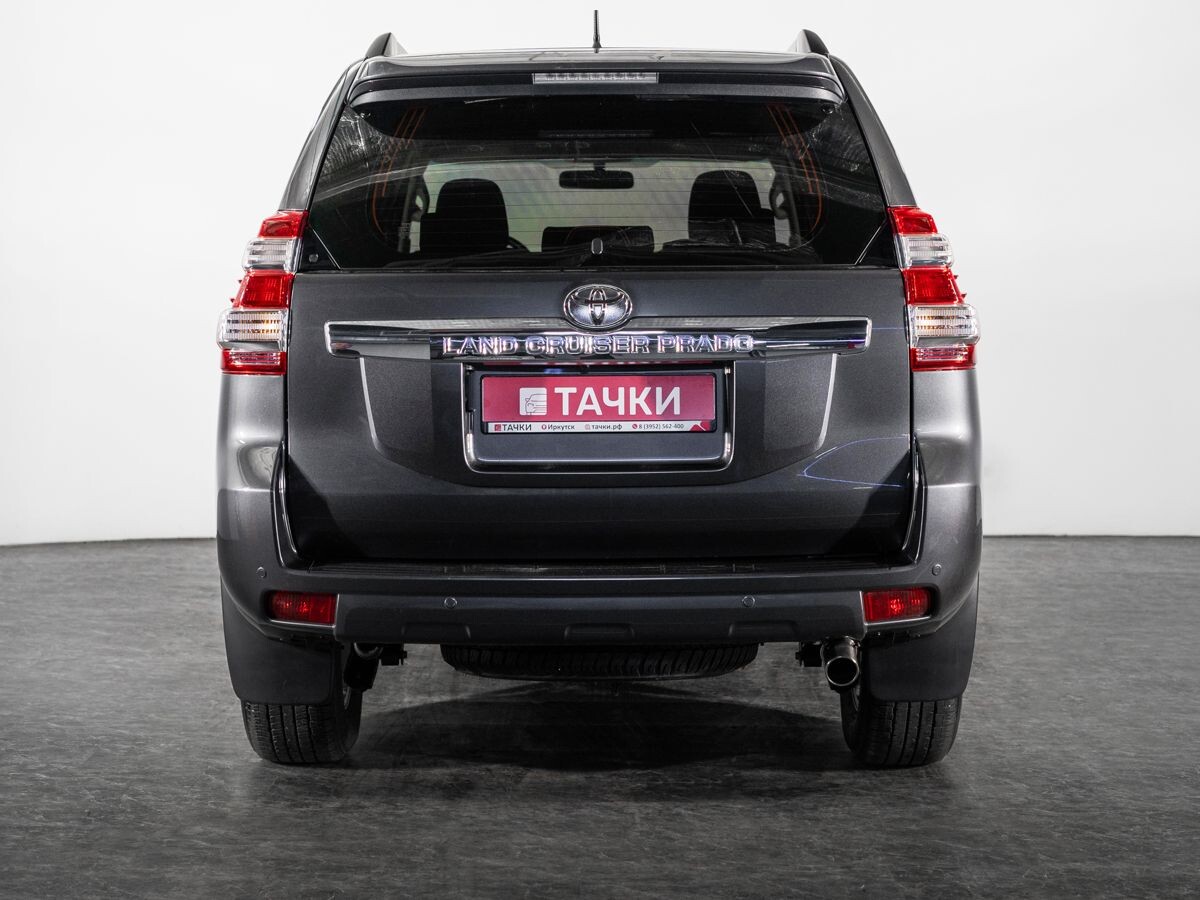 Toyota Land Cruiser Prado 2016 - фото автомобиля