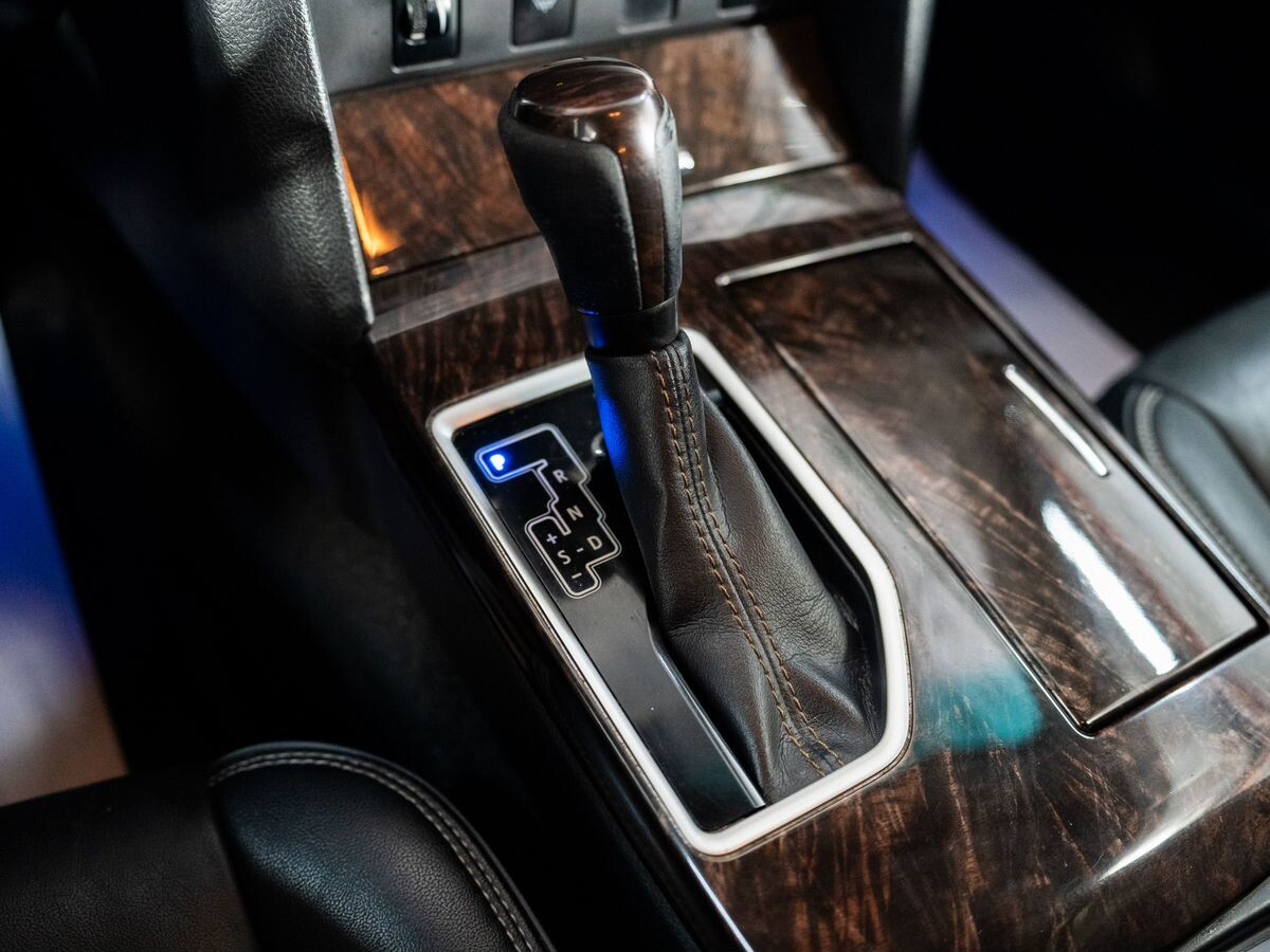 Toyota Camry 2015 - фото автомобиля
