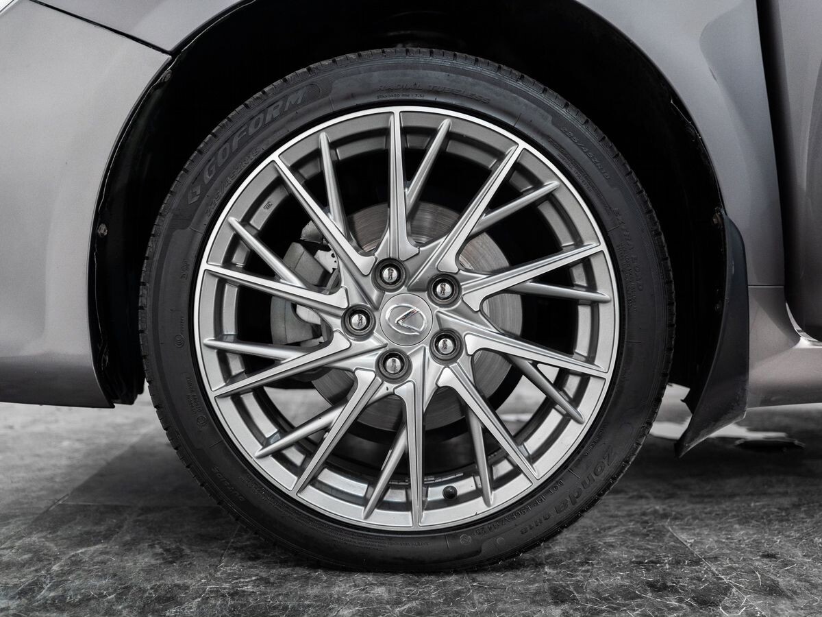 Toyota Camry 2015 - фото автомобиля