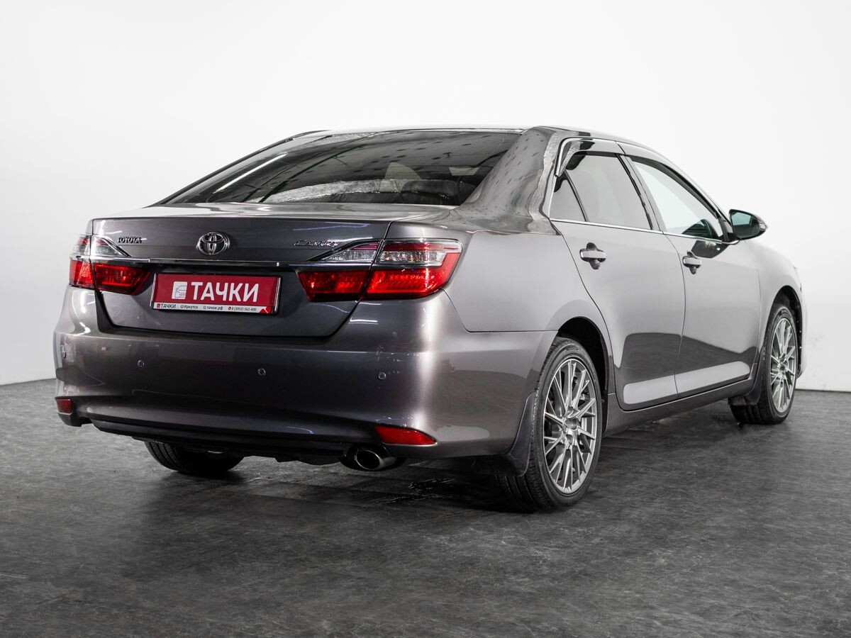 Toyota Camry 2015 - фото автомобиля