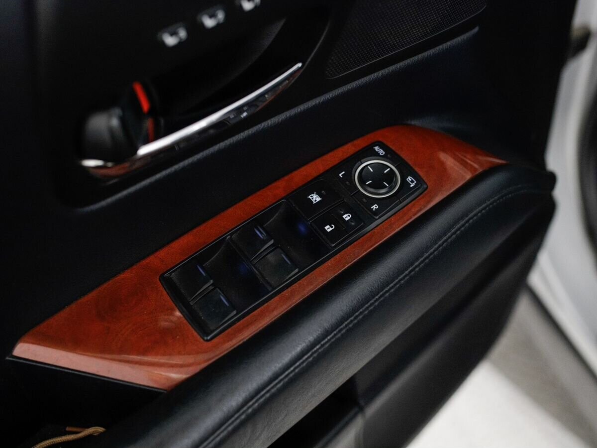 Lexus RX350 2010 - фото автомобиля