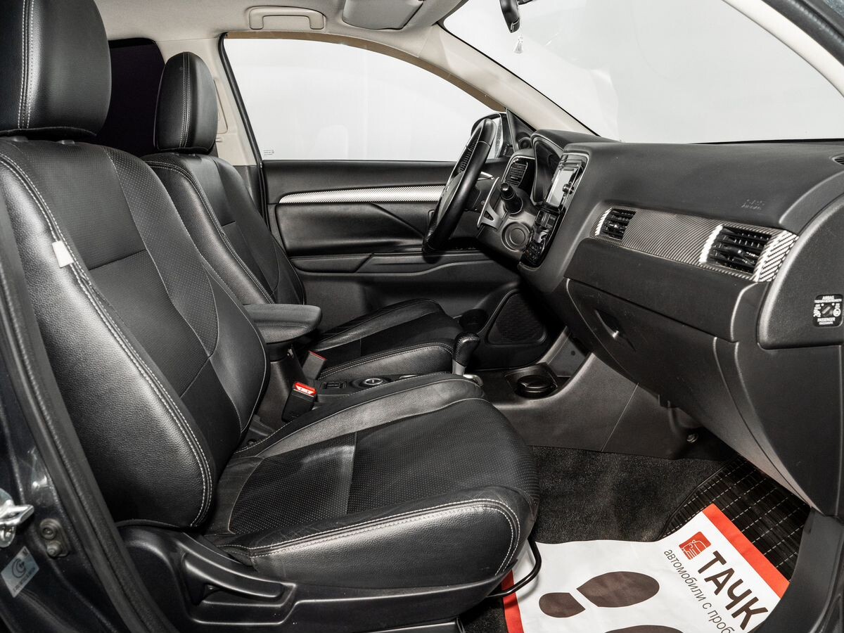 Mitsubishi Outlander 2013 - фото автомобиля