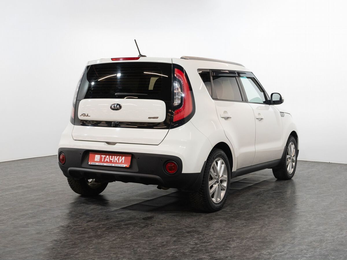 Kia Soul 2017 - фото автомобиля