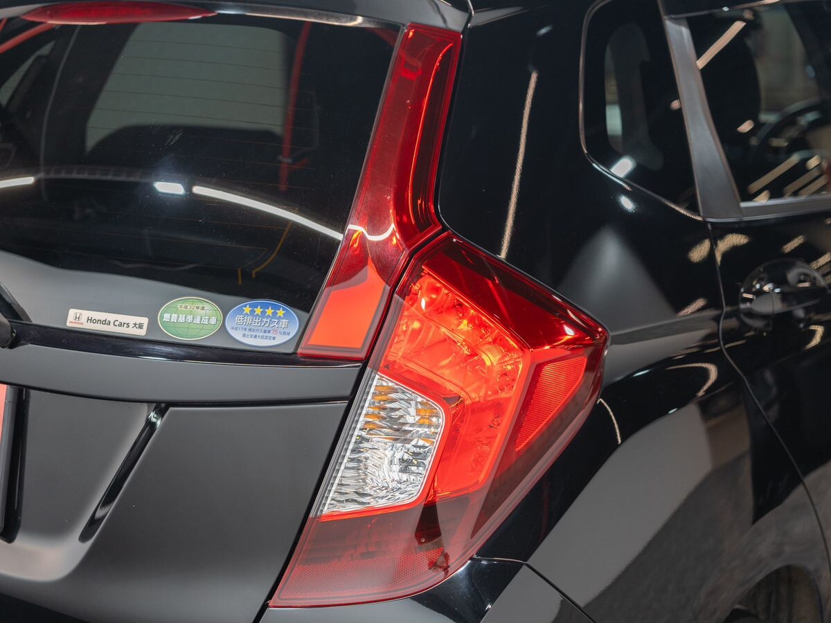 Honda Fit 2015 - фото автомобиля