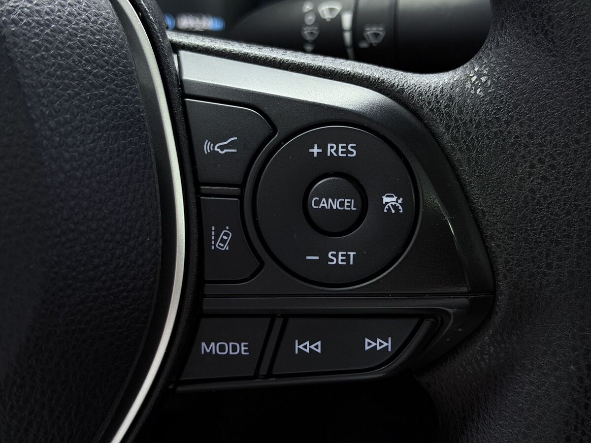 Toyota Corolla 2021 - фото автомобиля