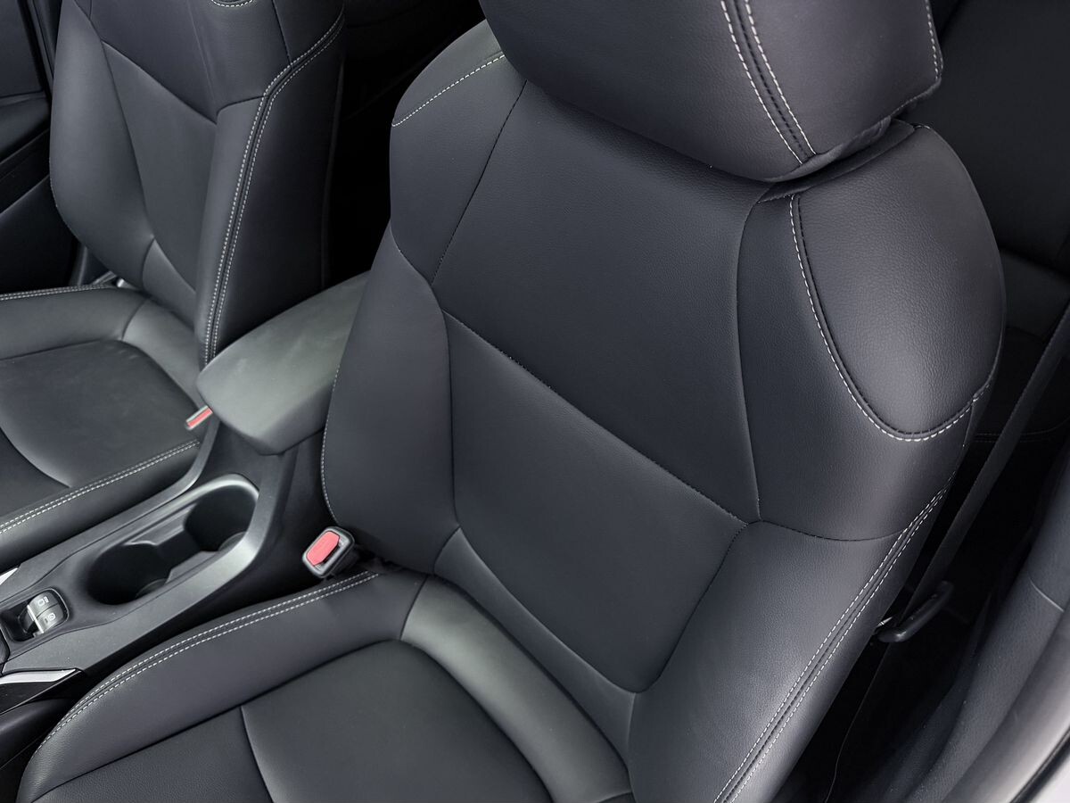 Toyota Corolla 2021 - фото автомобиля