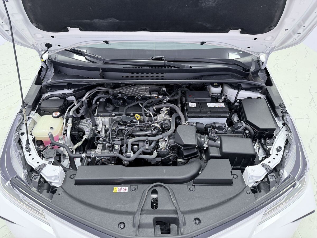Toyota Corolla 2021 - фото автомобиля