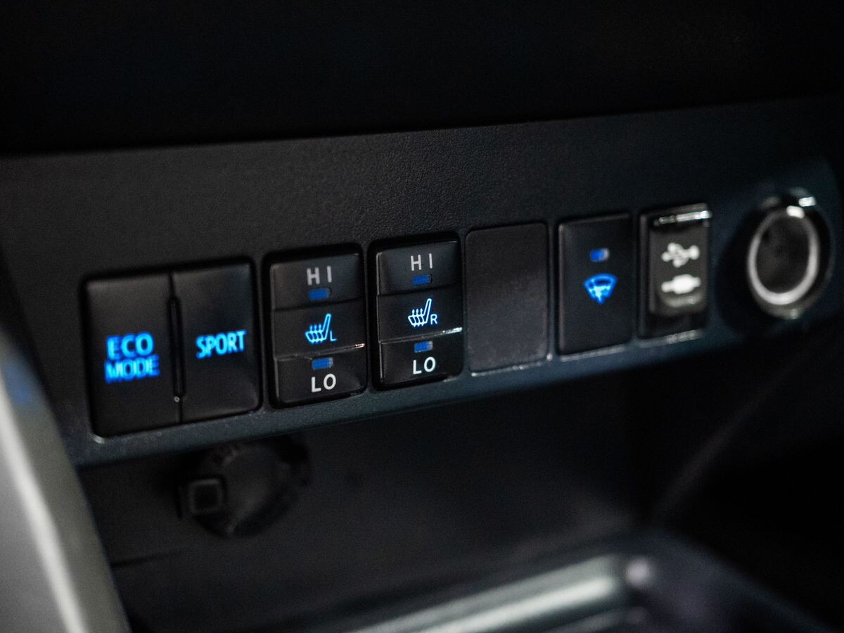 Toyota RAV4 2013 - фото автомобиля