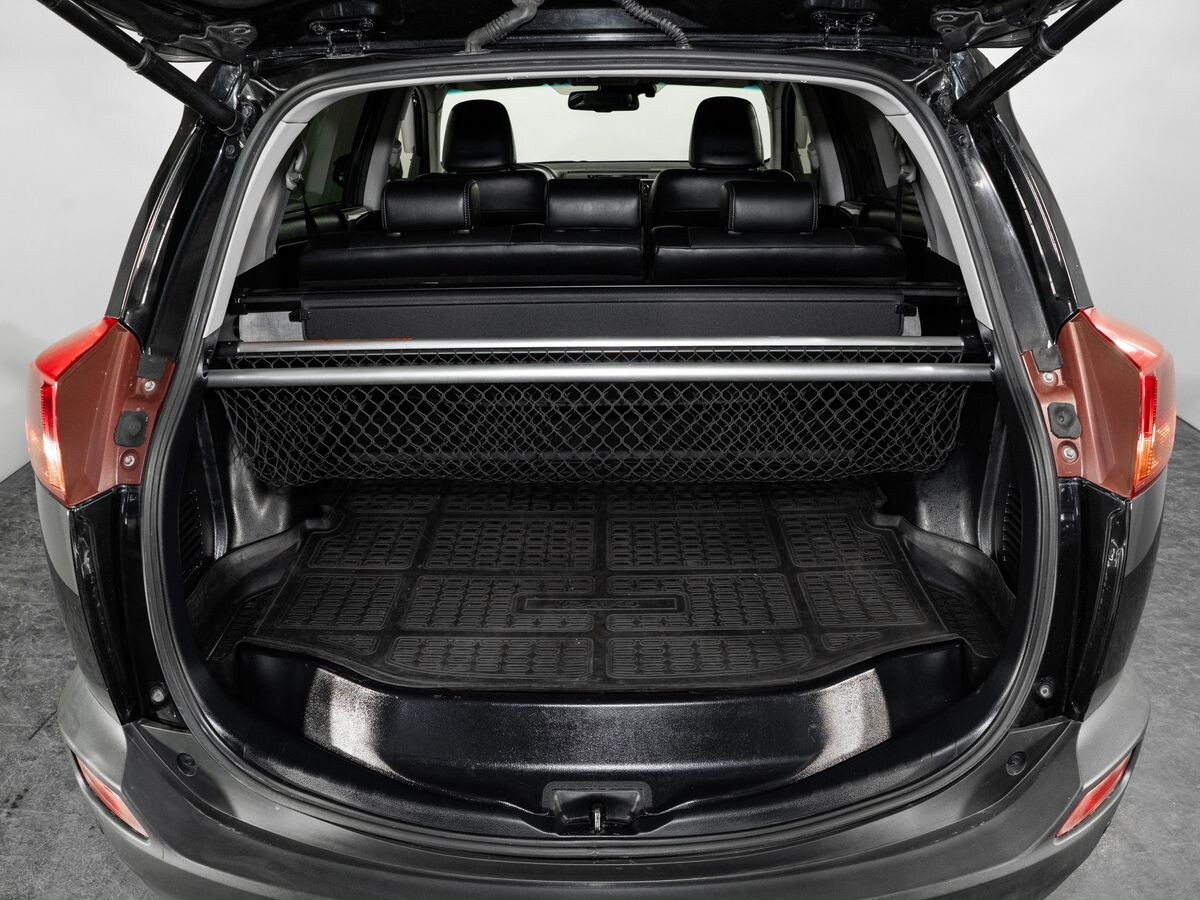 Toyota RAV4 2013 - фото автомобиля