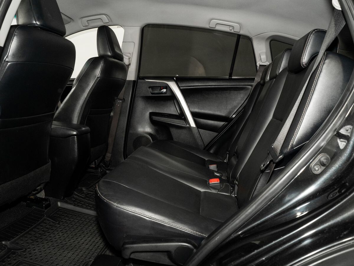 Toyota RAV4 2013 - фото автомобиля