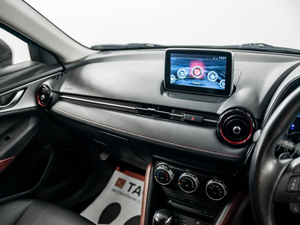 Mazda CX-3 2015 - фото автомобиля