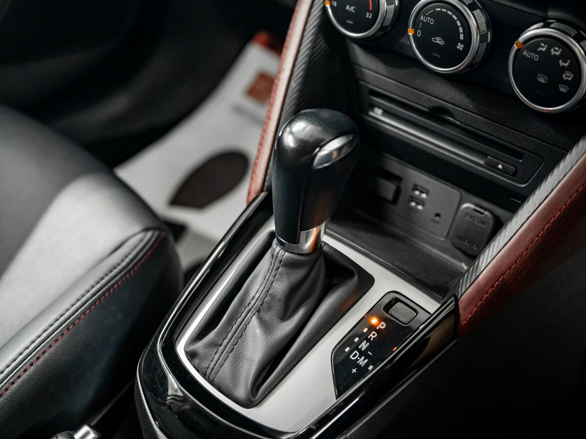 Mazda CX-3 2015 - фото автомобиля