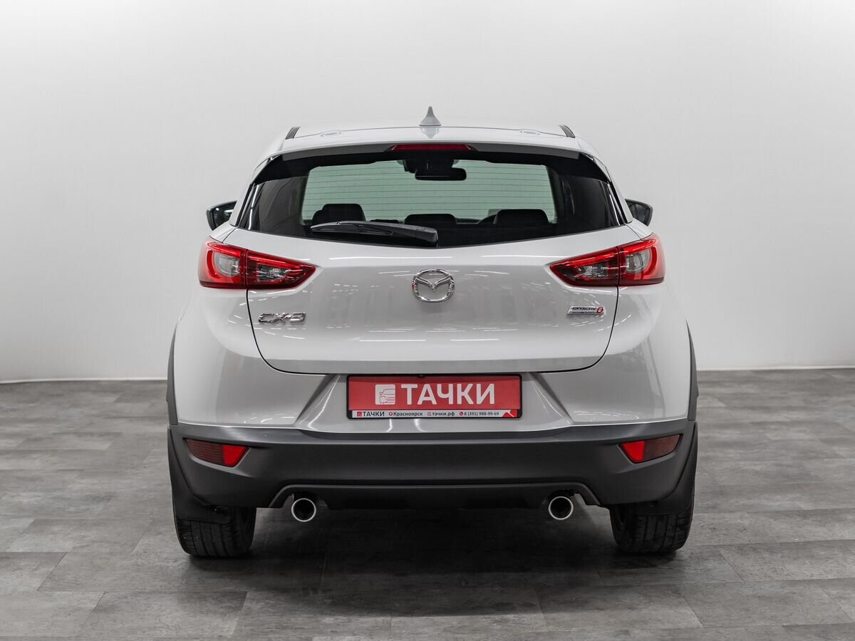 Mazda CX-3 2015 - фото автомобиля