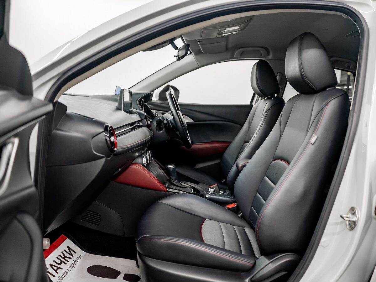 Mazda CX-3 2015 - фото автомобиля