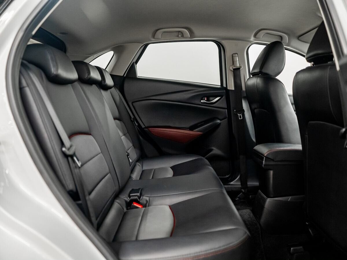 Mazda CX-3 2015 - фото автомобиля