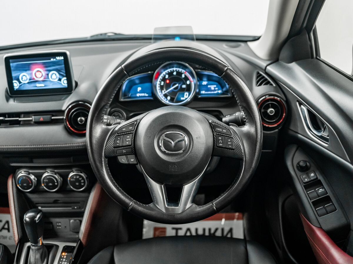 Mazda CX-3 2015 - фото автомобиля