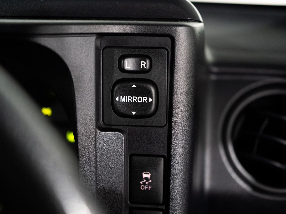 Toyota Probox 2020 - фото автомобиля