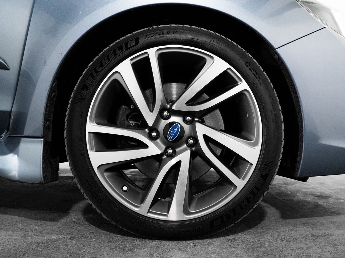 Subaru Levorg 2014 - фото автомобиля