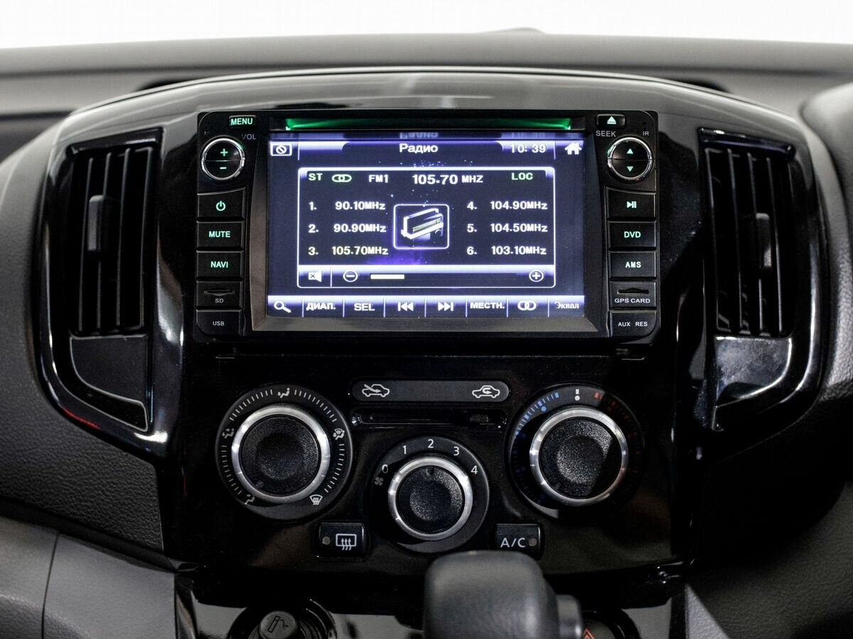 Nissan NV200 2015 - фото автомобиля