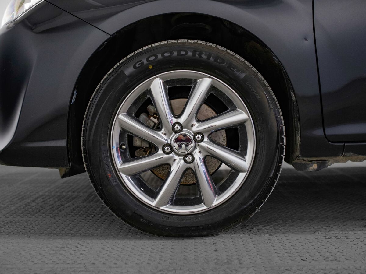 Toyota Corolla Fielder 2015 - фото автомобиля