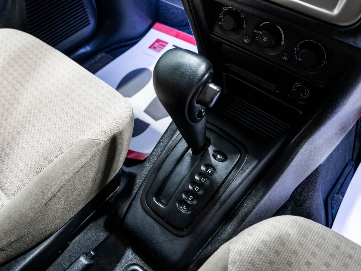 Mitsubishi Pajero iO 2007 - фото автомобиля