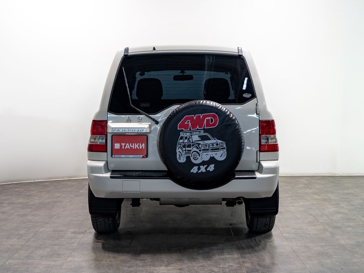 Mitsubishi Pajero iO 2007 - фото автомобиля