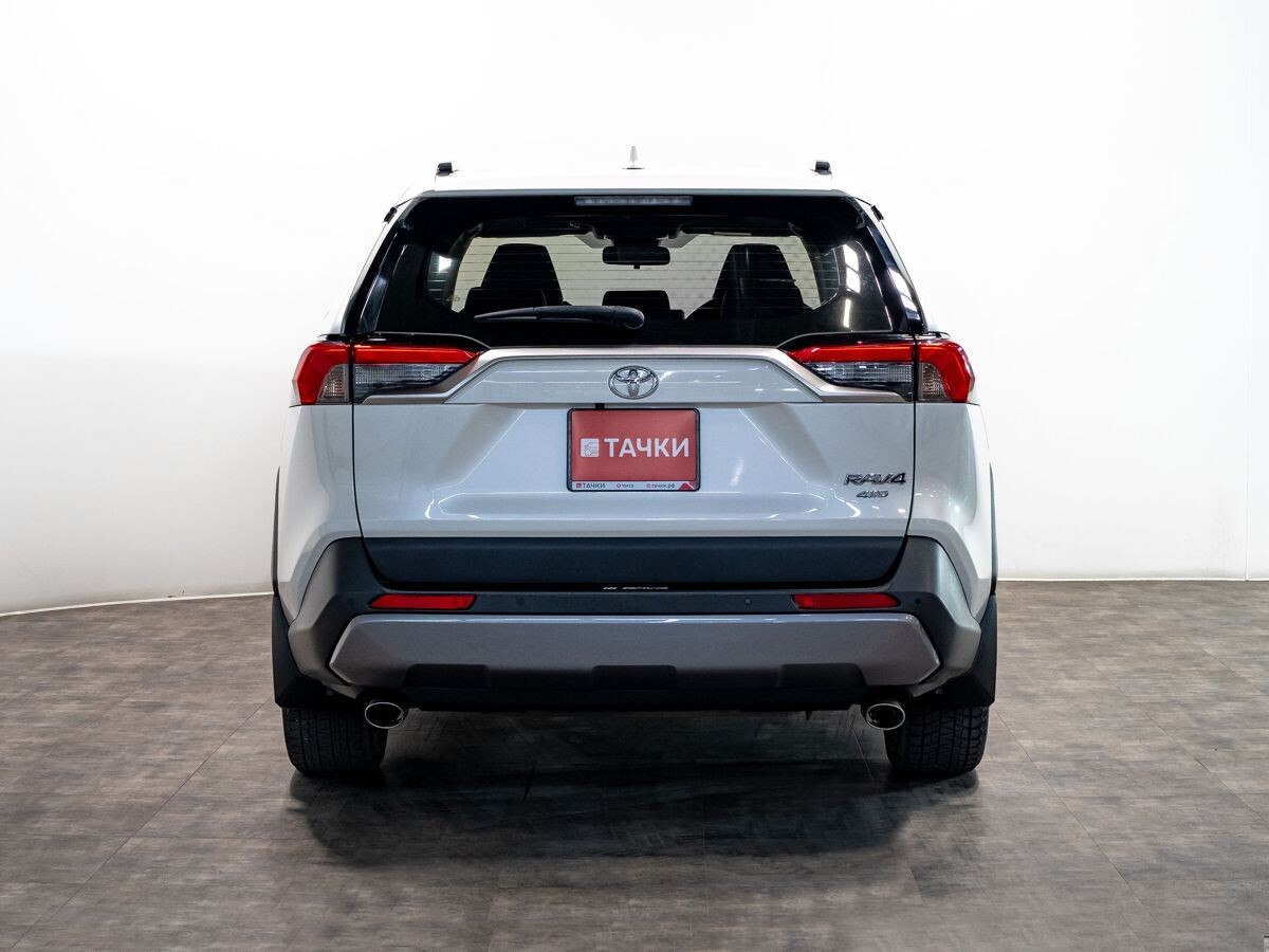 Toyota RAV4 2020 - фото автомобиля
