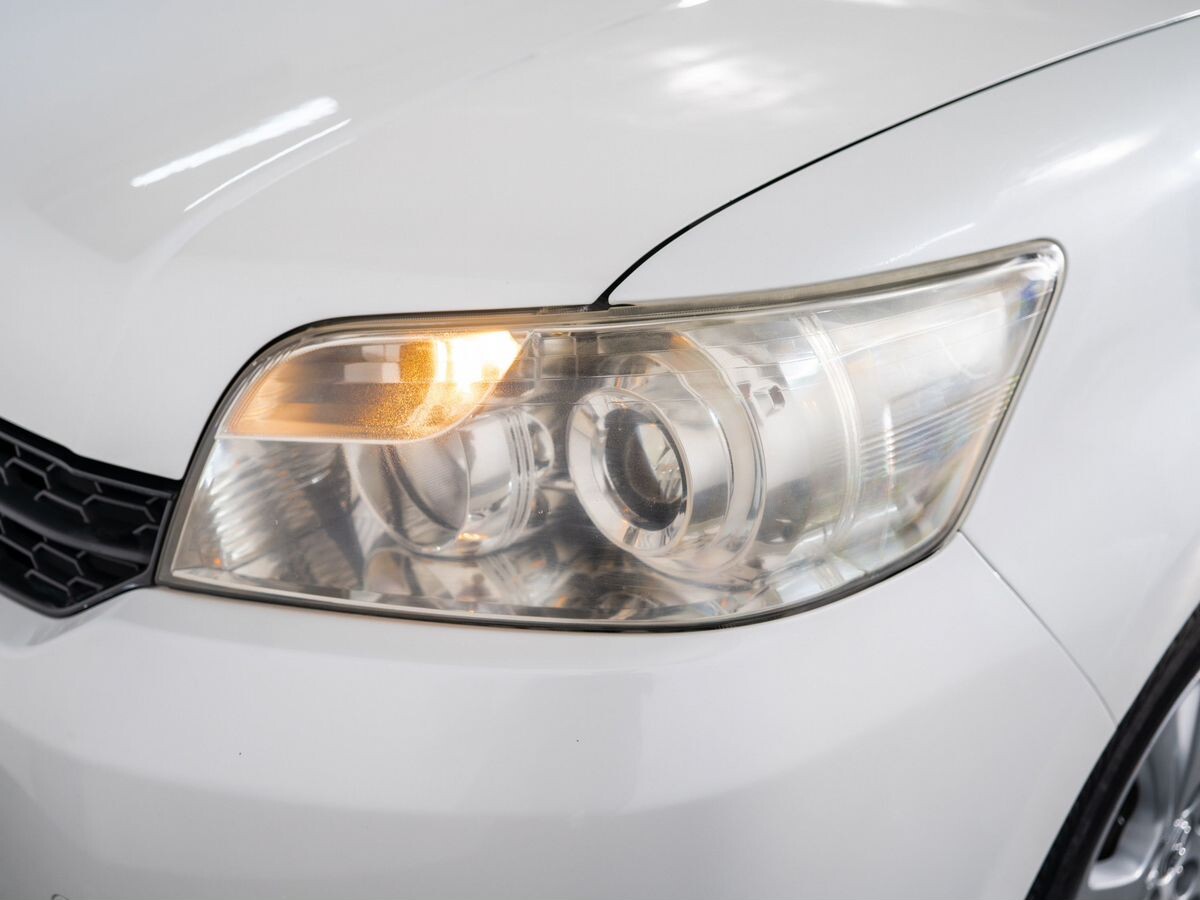 Toyota Corolla Rumion 2014 - фото автомобиля