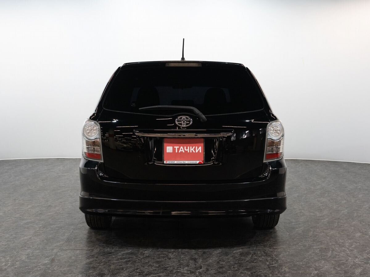 Toyota Corolla Fielder 2011 - фото автомобиля
