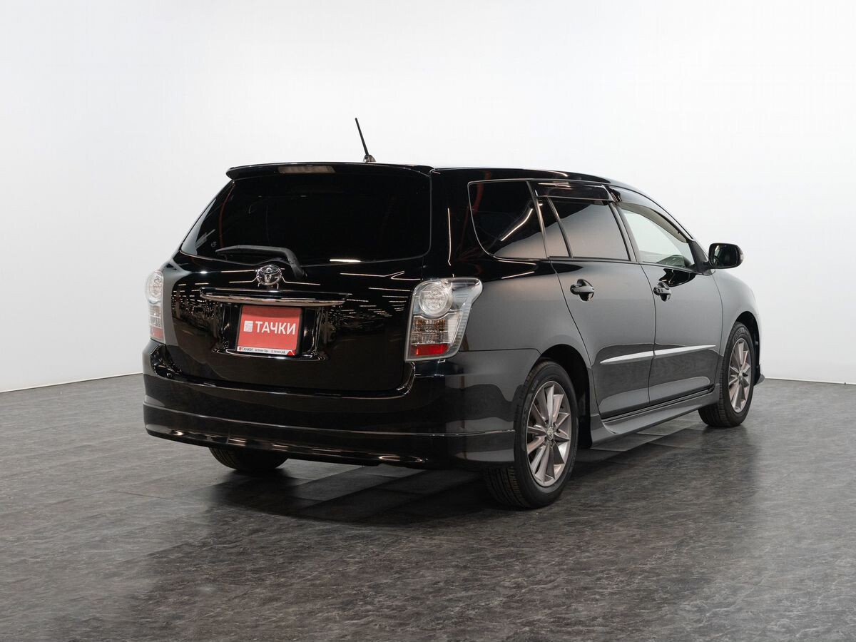 Toyota Corolla Fielder 2011 - фото автомобиля