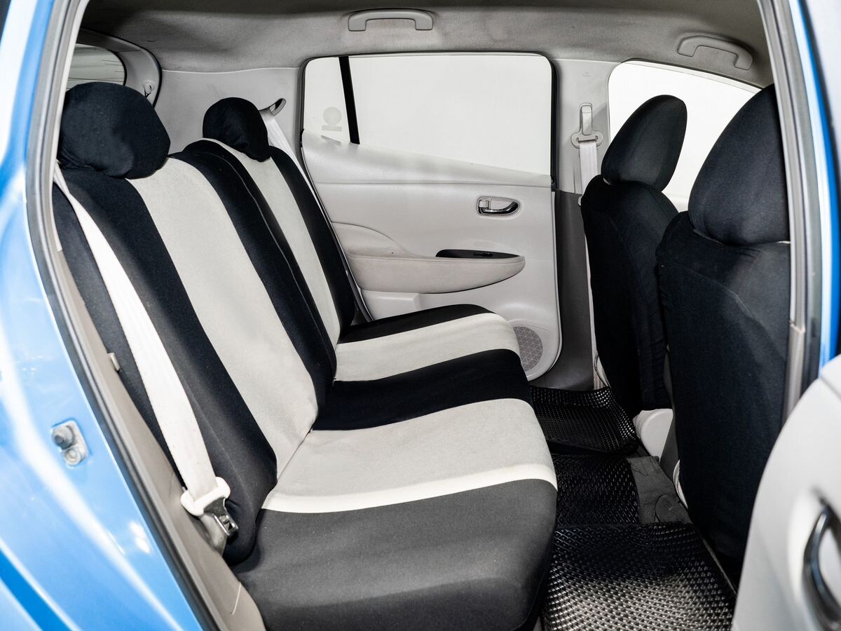 Nissan Leaf 2012 - фото автомобиля