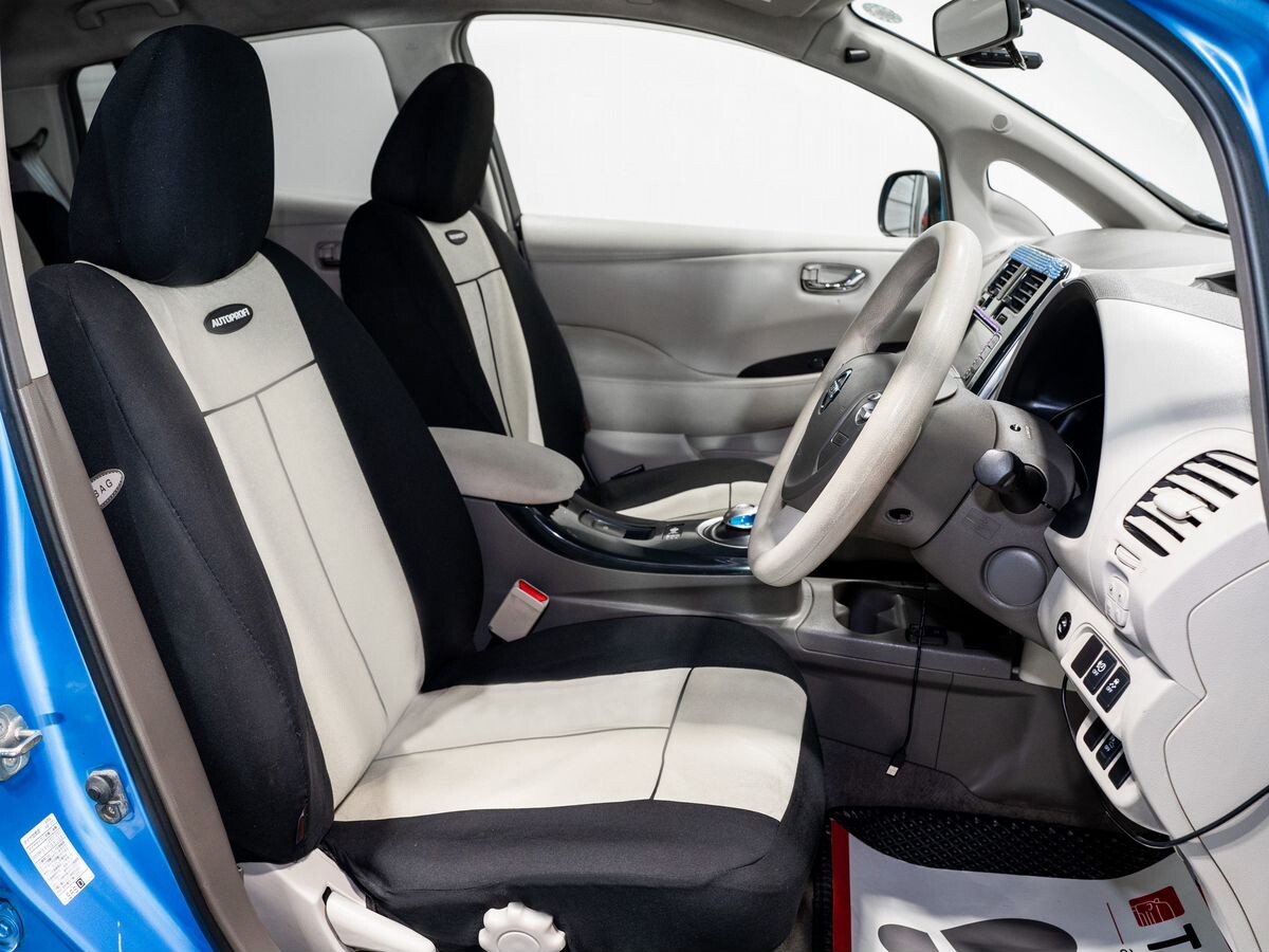 Nissan Leaf 2012 - фото автомобиля