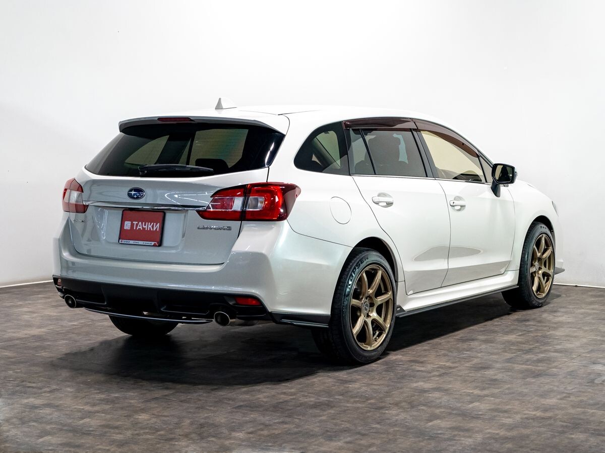 Subaru Levorg 2015 - фото автомобиля