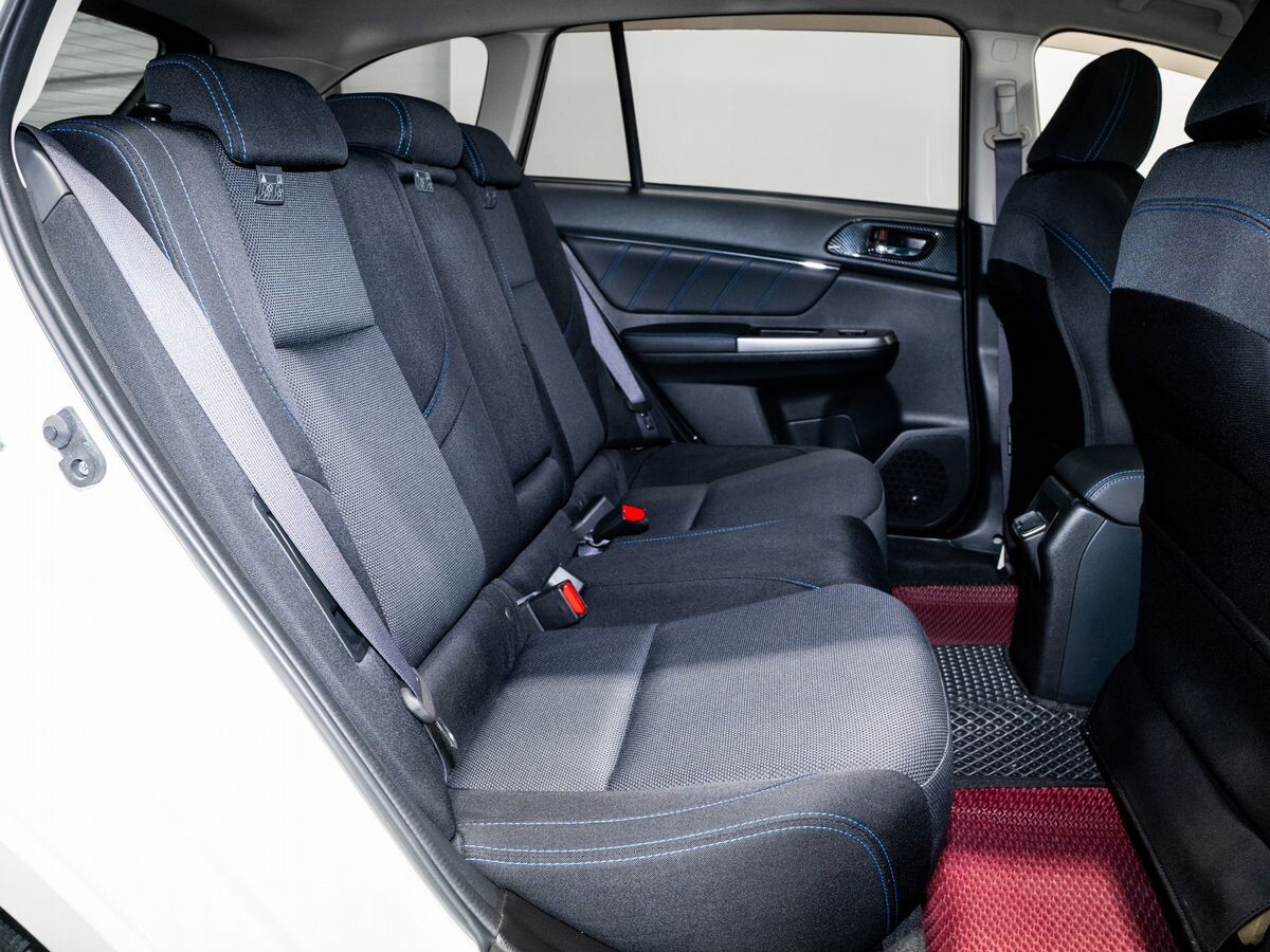 Subaru Levorg 2015 - фото автомобиля