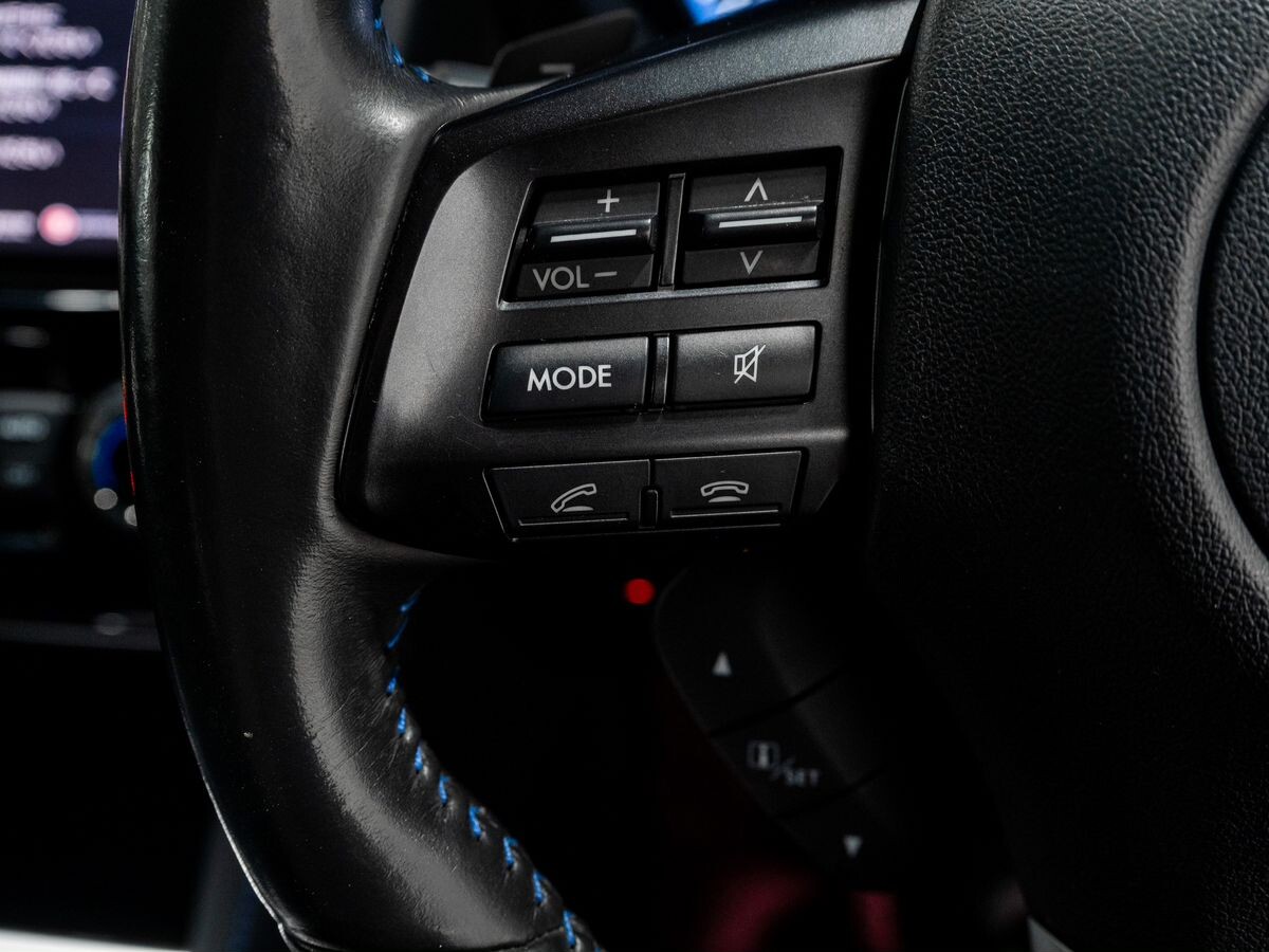 Subaru Levorg 2015 - фото автомобиля