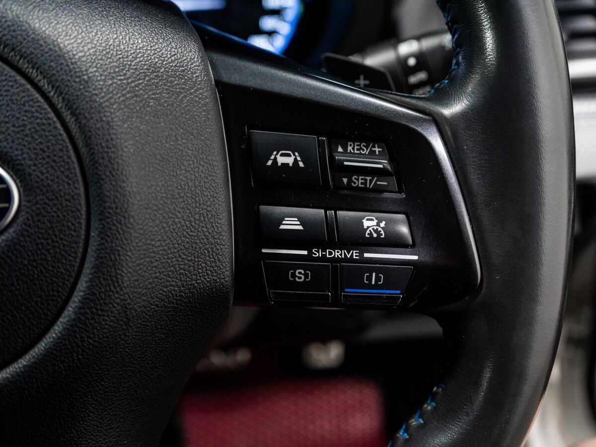 Subaru Levorg 2015 - фото автомобиля