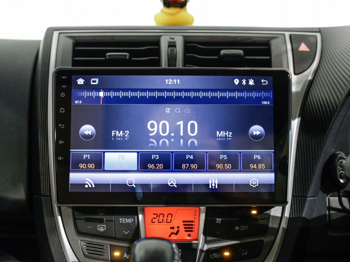 Toyota Ractis 2011 - фото автомобиля